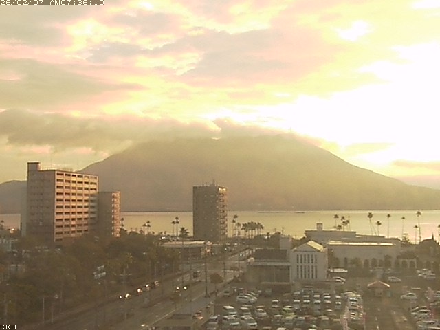 �������J����