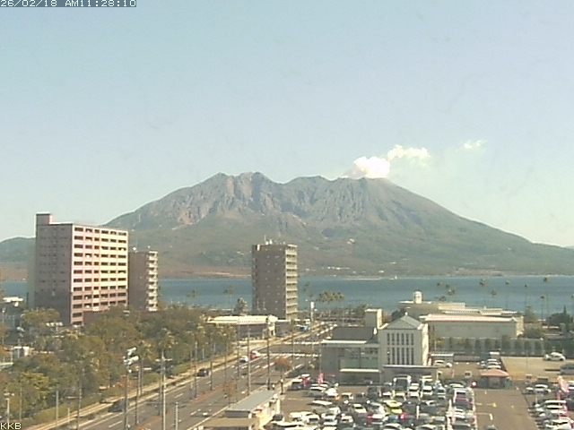 �������J����