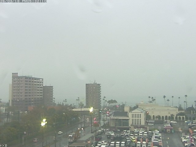 �������J����