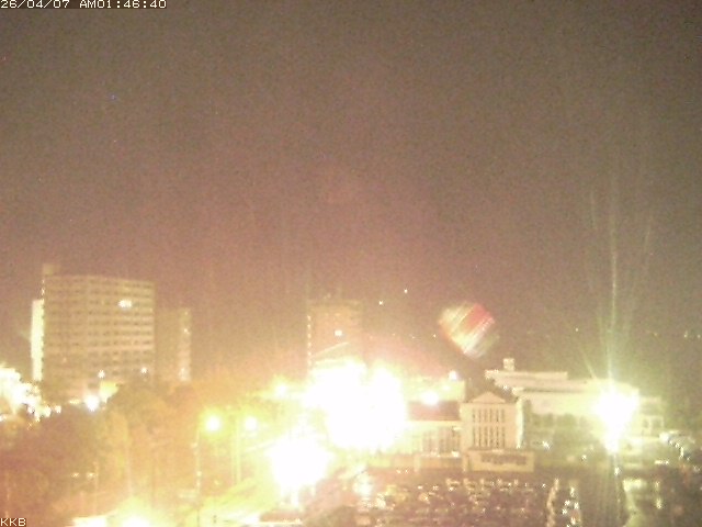 �������J����