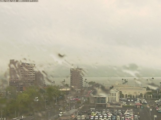 �������J����